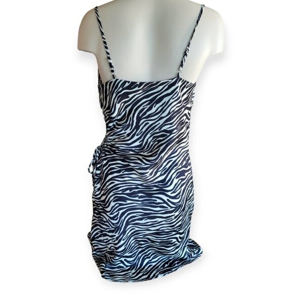 ACOA zebra print cowl neck cutout sleeveles minidress small - Picture 4 of 8